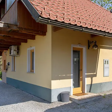 Quiet Family House Butterfly Place Сasa de vacaciones *