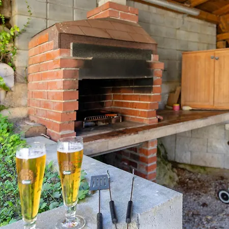 Quiet Family House Butterfly Place בית נופש Dob