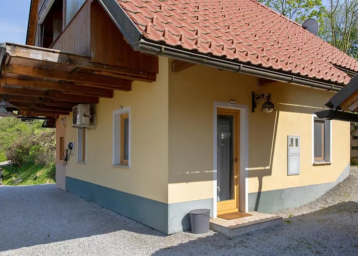Quiet Family House Butterfly Place Casa de Férias *