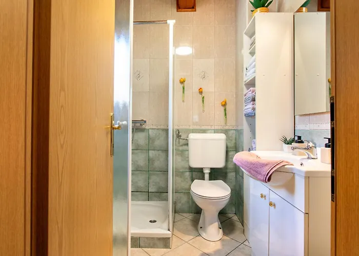 Quiet Family House Butterfly Place * Dob